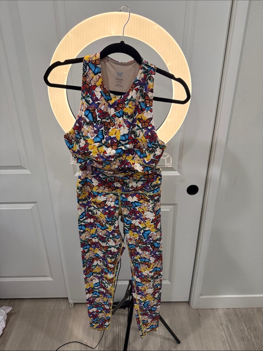 Butterfly Athleisure Crop Top - Multicolor Detail
